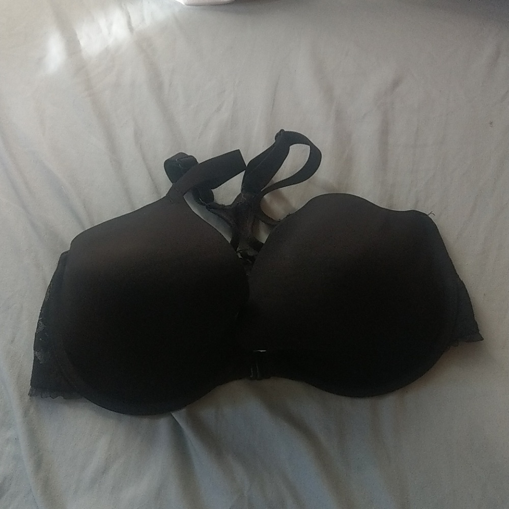 Black Bra 32 DDD